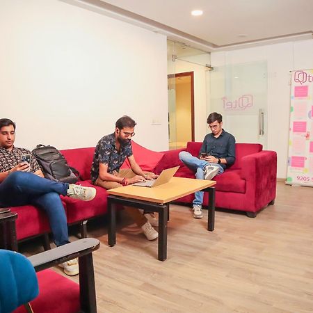 Hotel La Serene By Qotel-Gagan Vihar Anand Vihar Új-Delhi Kültér fotó