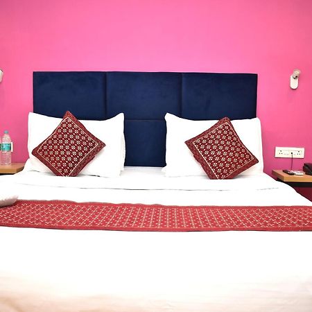 Hotel La Serene By Qotel-Gagan Vihar Anand Vihar Új-Delhi Kültér fotó